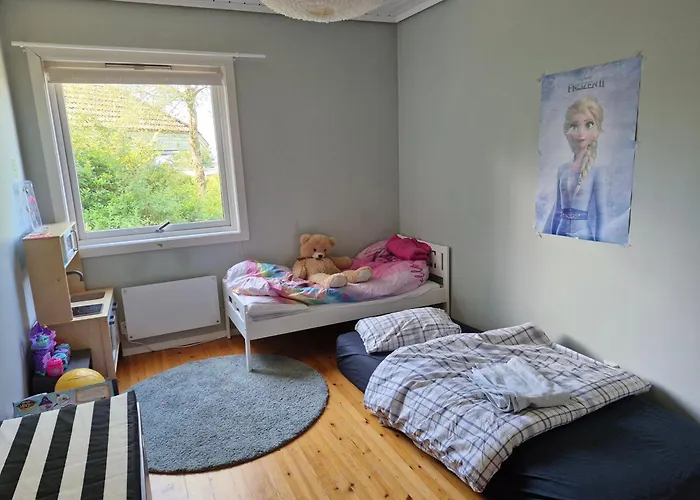 别墅 Beautiful With Amazing View In Bergen. *